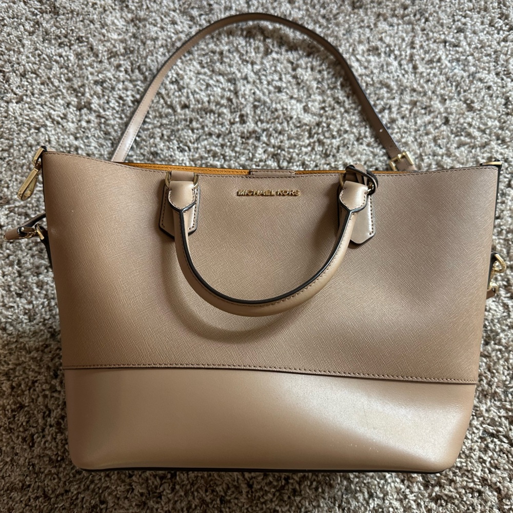 Michael Kors Trista Tote Bag